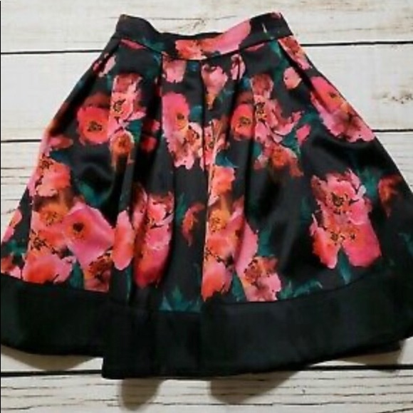 French connection floral Pleated Skirt - Picture 2 of 5